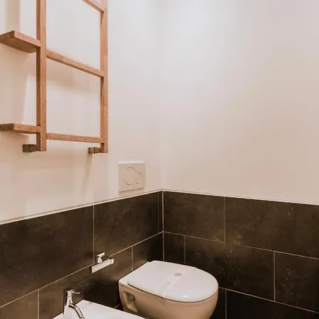 Acero Rosso Riccò del Golfo di Spezia