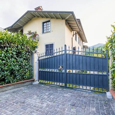 Acero Rosso * Riccò del Golfo di Spezia