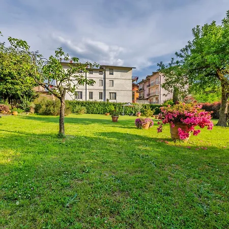 Acero Rosso Appartement *